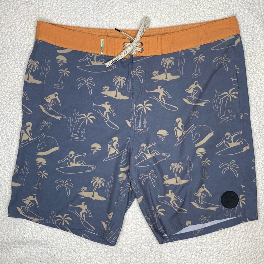 Cloudbreak Board Shorts: Size 48